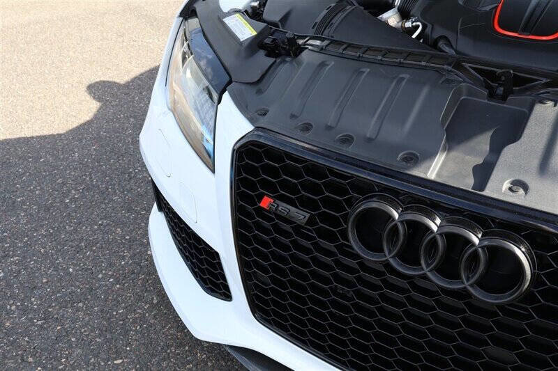 Used 2015 Audi RS 7 Prestige w/ Carbon-Optic Package image 10