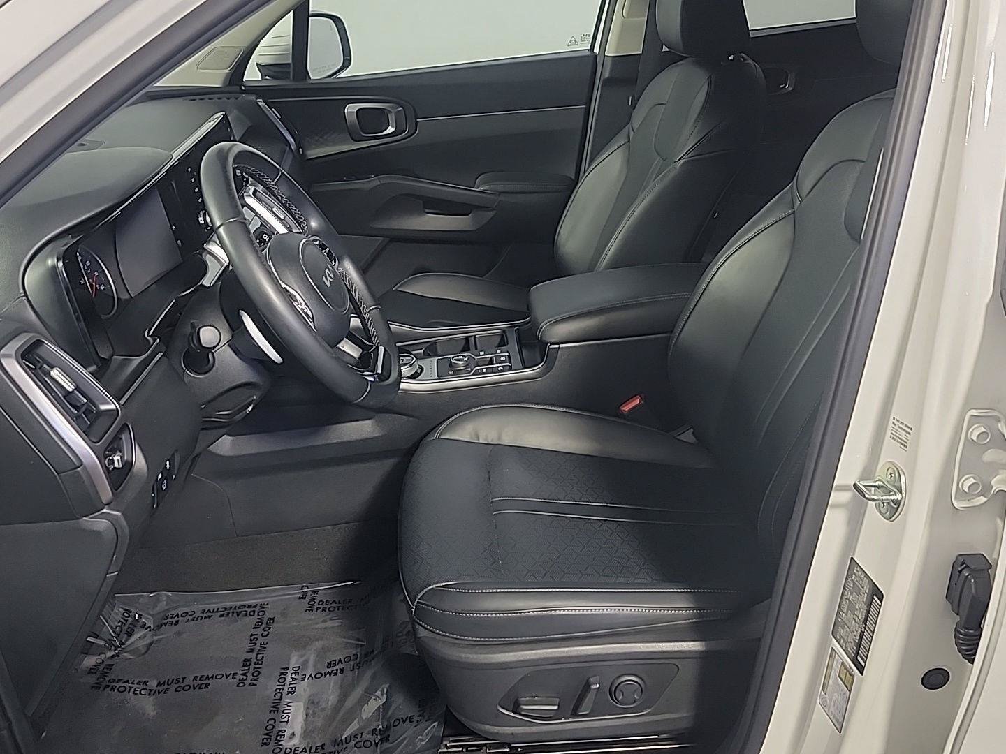 Used 2023 Kia Sorento EX AWD/4WD image 20