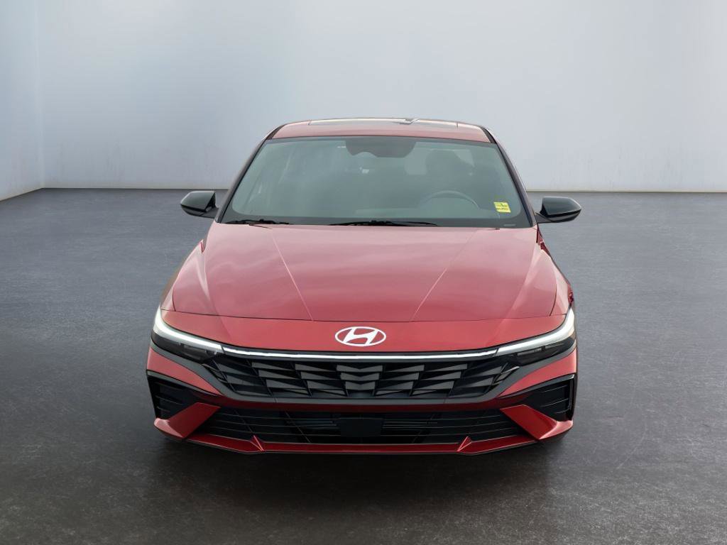 New 2026 Hyundai Elantra SEL Sport Premium image 2