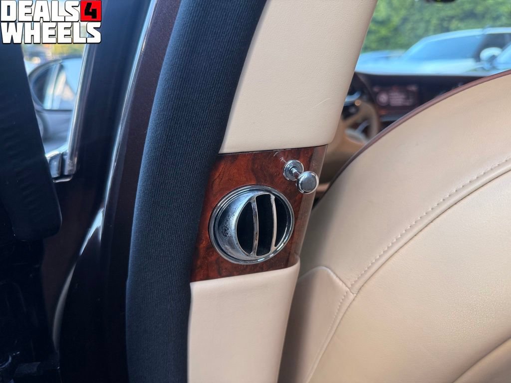 Used 2012 Bentley Mulsanne RWD image 23