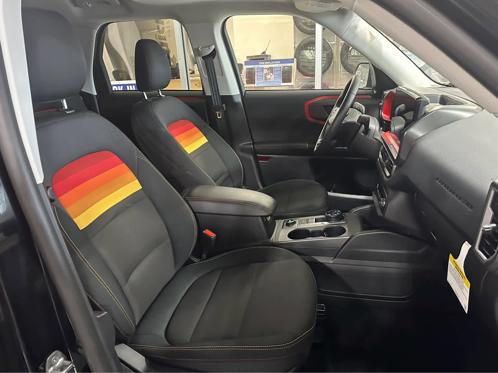 Used 2025 Ford Bronco Sport Free Wheeling w/ Convenience Package image 36