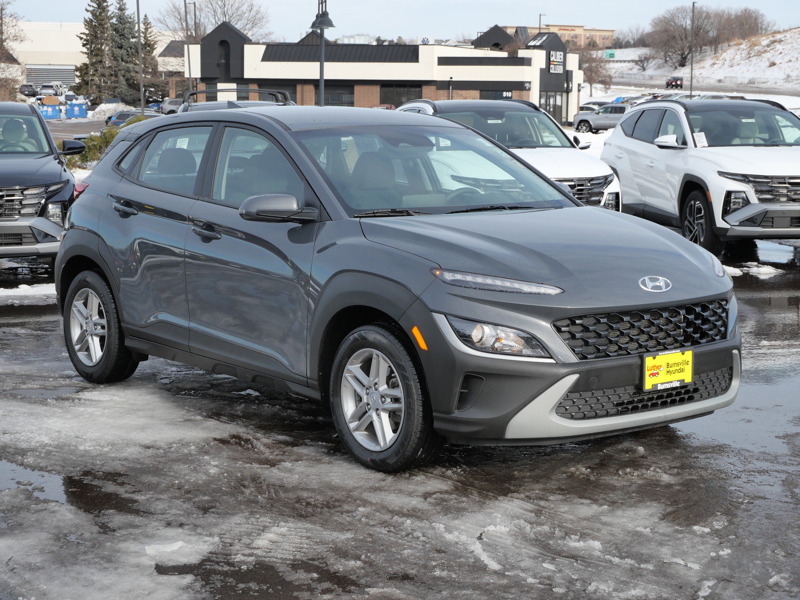 Certified 2023 Hyundai Kona SE image 1