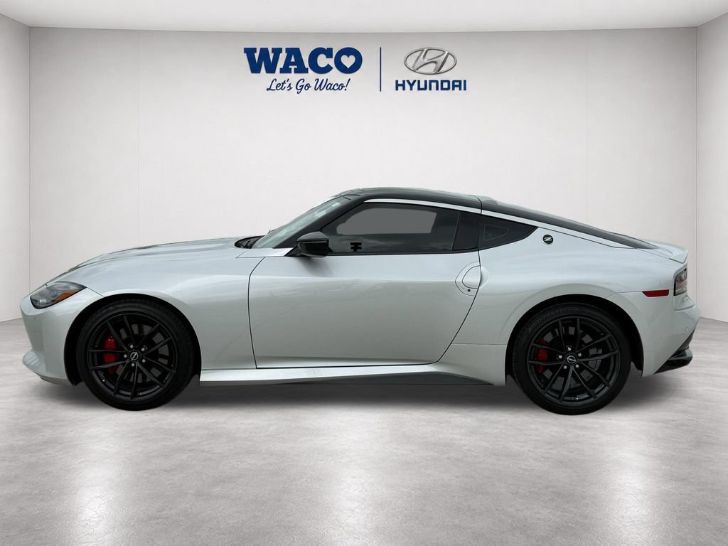 Used 2024 Nissan Z Performance w/ Floor Mat Package RWD image 4