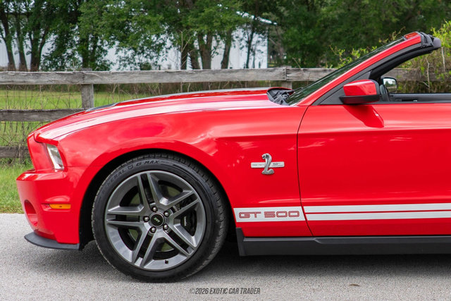 Used 2012 Ford Mustang Shelby GT500 w/ Electronics Pkg RWD image 4