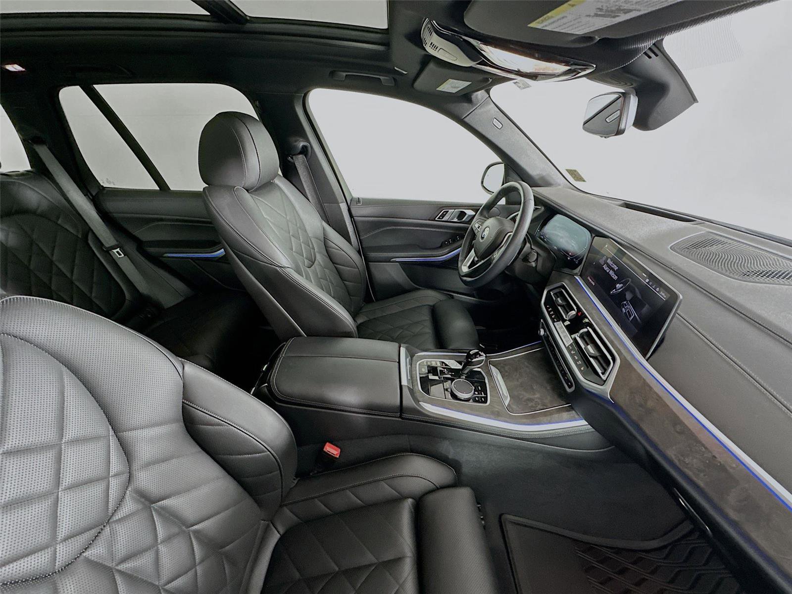 Used 2023 BMW X5 xDrive40i w/ Premium Package image 29