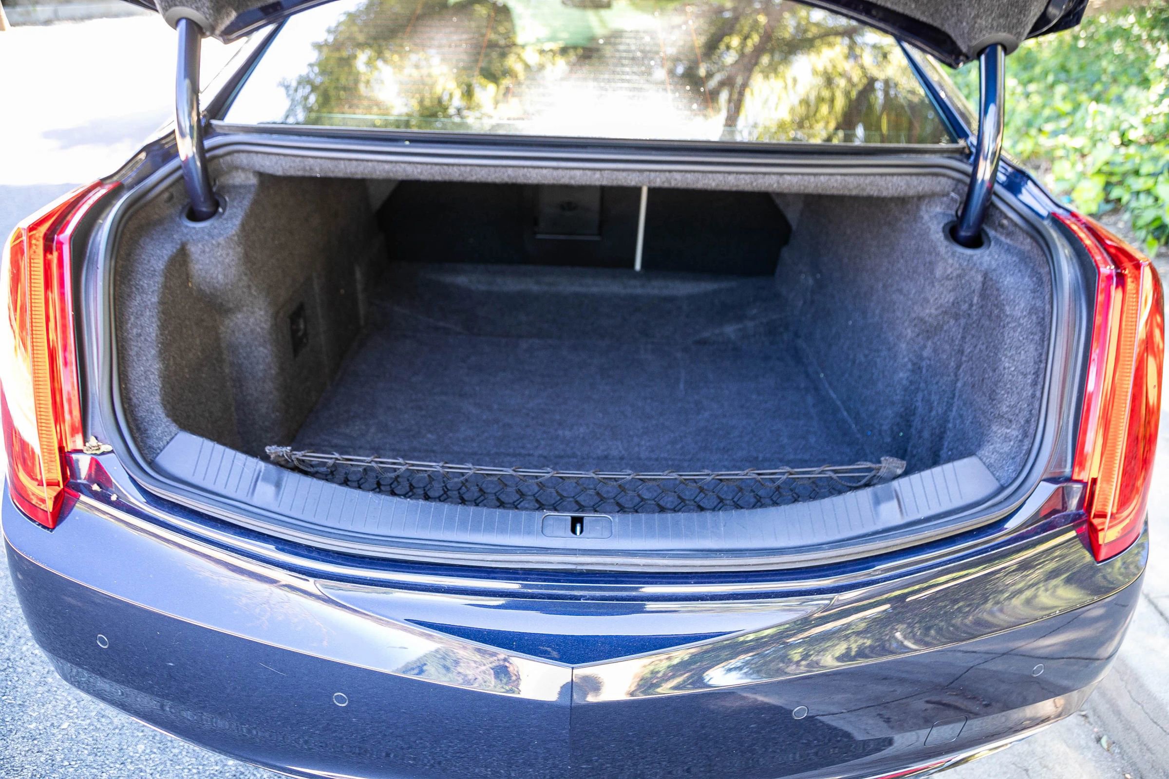 Used 2015 Cadillac XTS Premium FWD image 34