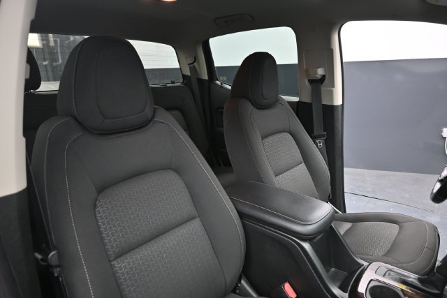 Used 2020 GMC Canyon SLE w/ Elevation Edition AWD/4WD image 44