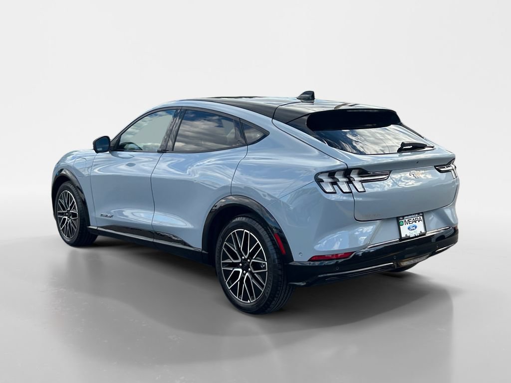 Certified 2024 Ford Mustang Mach-E Premium AWD/4WD image 3