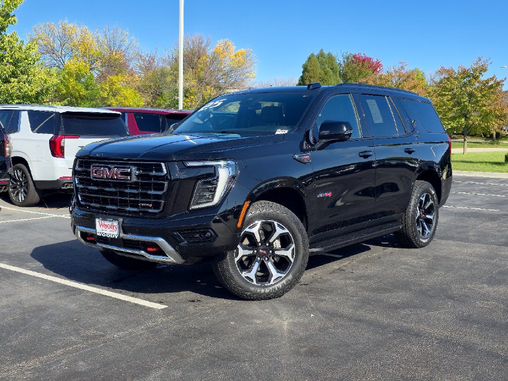 Certified 2025 GMC Yukon AT4 AWD/4WD image 2