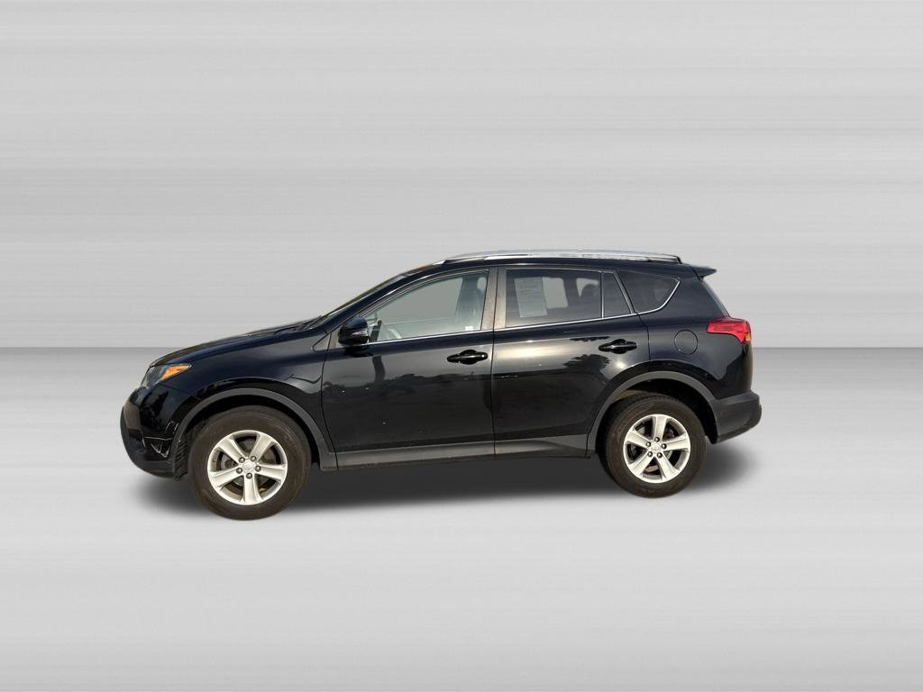 Used 2013 Toyota RAV4 XLE AWD/4WD image 10