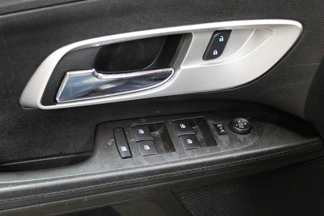 Used 2016 Chevrolet Equinox LT AWD/4WD image 16