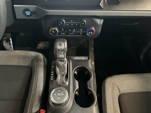 Used 2023 Ford Bronco 2-Door w/ Sasquatch Package AWD/4WD image 19