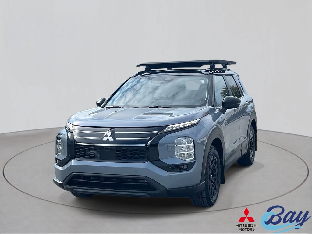 New 2026 Mitsubishi Outlander Trail Edition AWD/4WD image 1