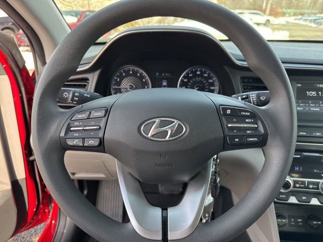 Used 2020 Hyundai Elantra SE image 9