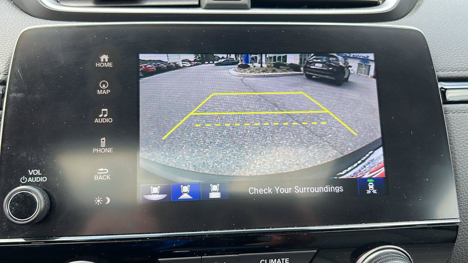 Used 2020 Honda CR-V Touring image 30