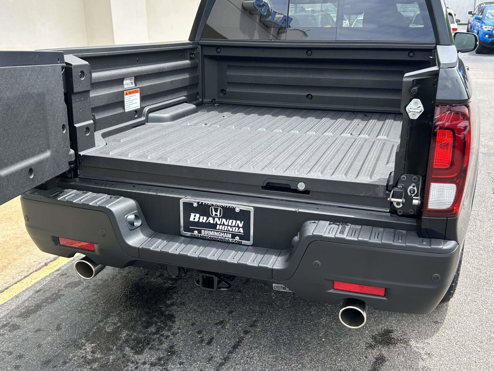 New 2026 Honda Ridgeline Black Edition image 4