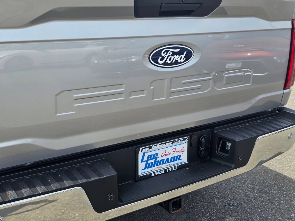 Used 2025 Ford F150 XLT w/ Equipment Group 301A Standard AWD/4WD image 23