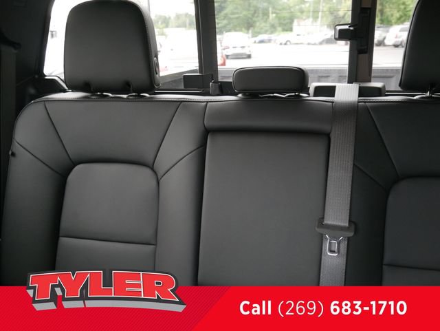 New 2026 Chevrolet Colorado LT w/ LT Convenience Package AWD/4WD image 38