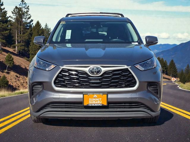Used 2023 Toyota Highlander L image 3