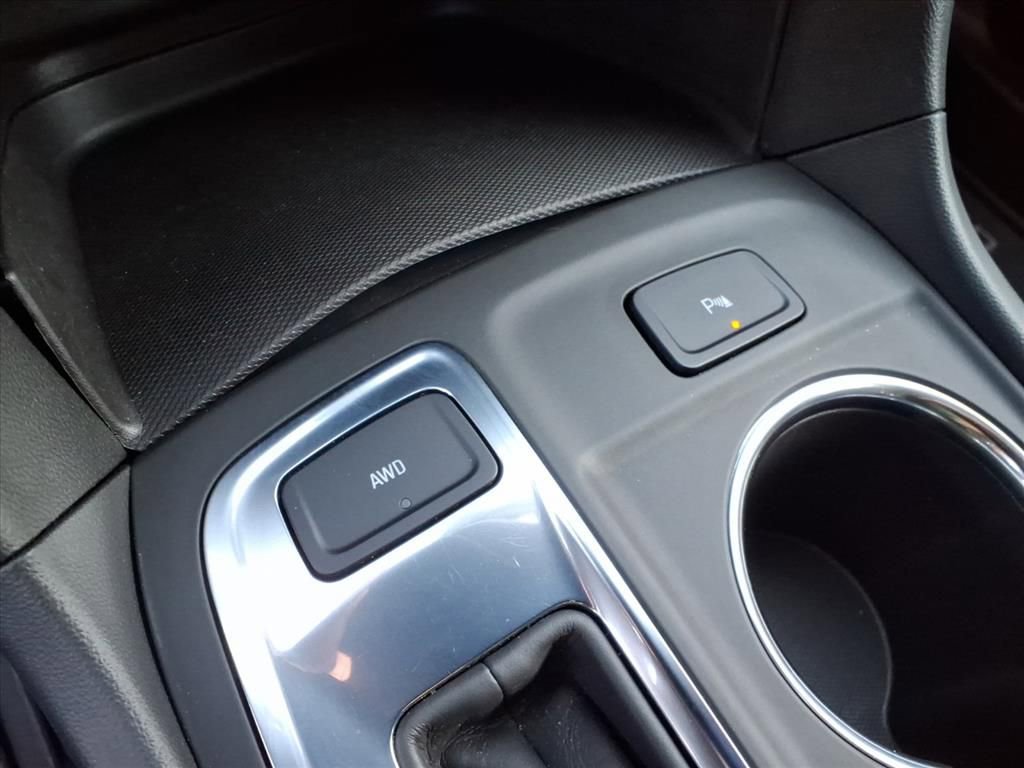 Used 2022 Chevrolet Equinox LT image 23