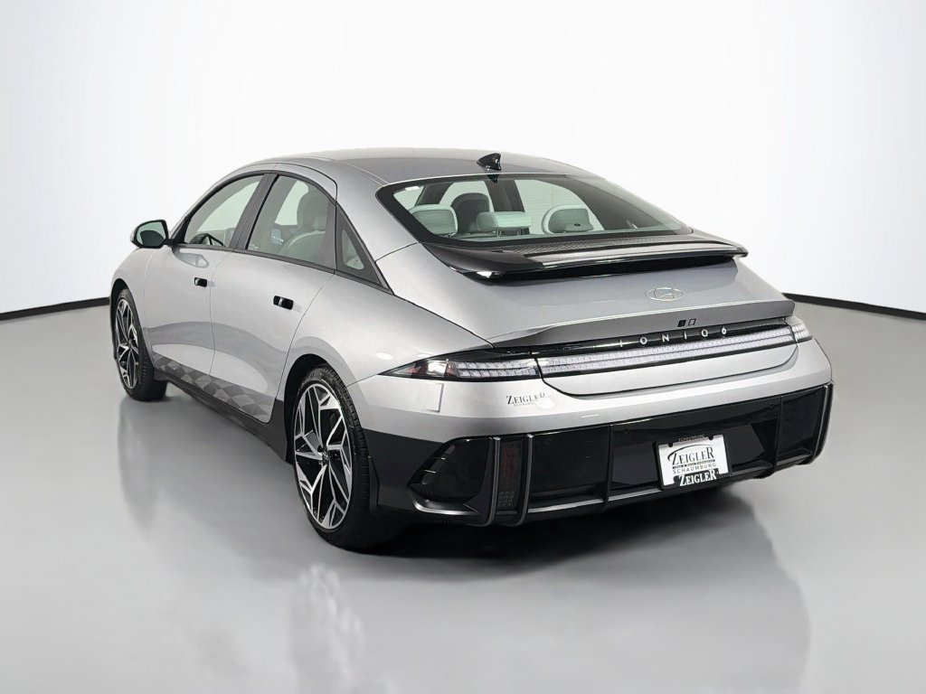 Used 2023 Hyundai Ioniq 6 SEL AWD/4WD image 5