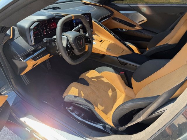 Used 2020 Chevrolet Corvette Stingray Premium Cpe w/ 3LT Preferred Equipment Group RWD image 12