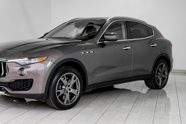 Used 2017 Maserati Levante S image 48