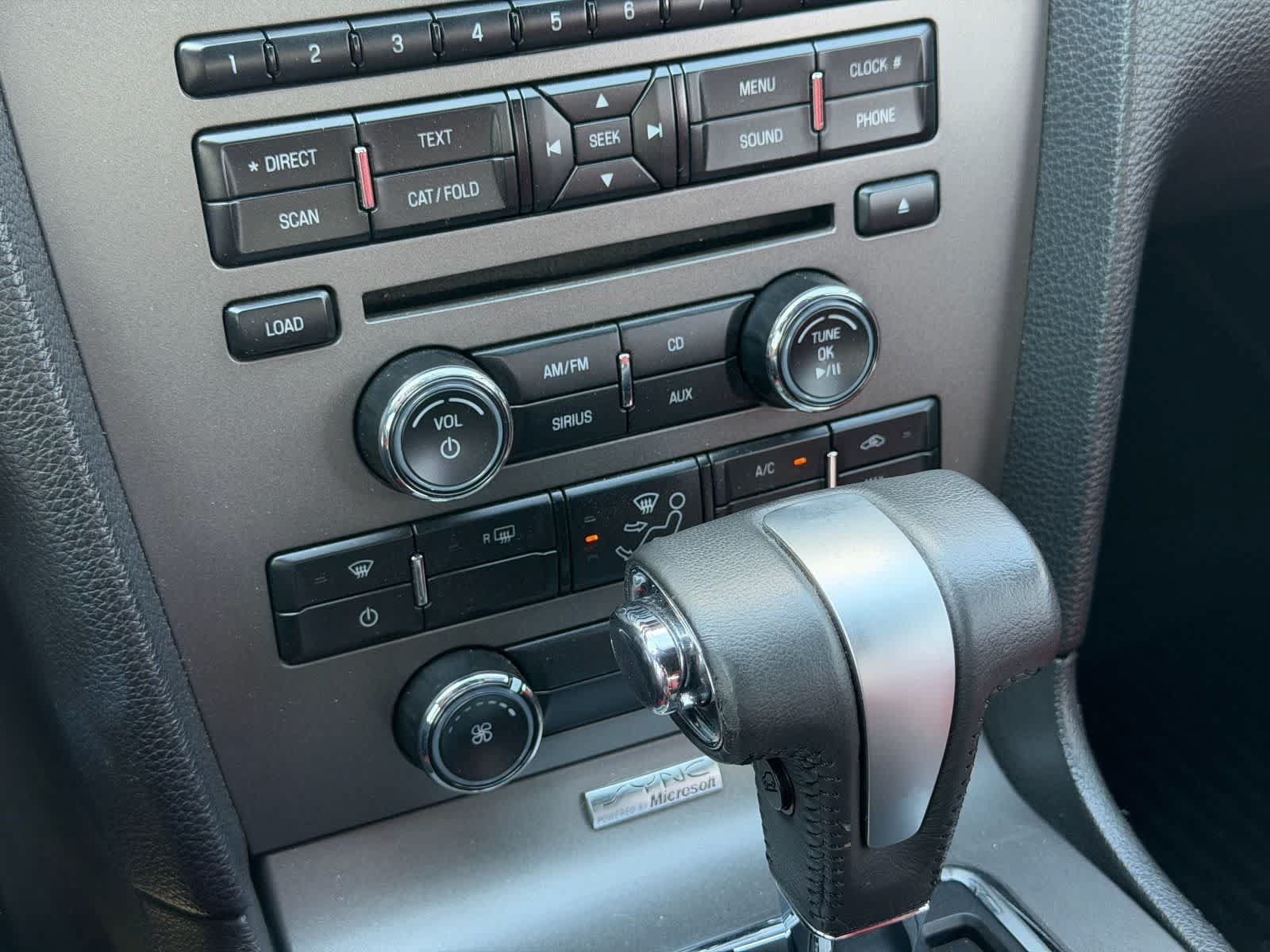 Used 2011 Ford Mustang GT Premium RWD image 8