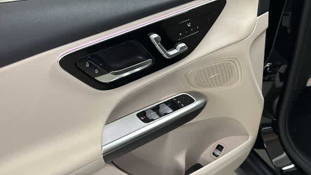 Certified 2026 Mercedes-Benz GLC 300 4MATIC image 14