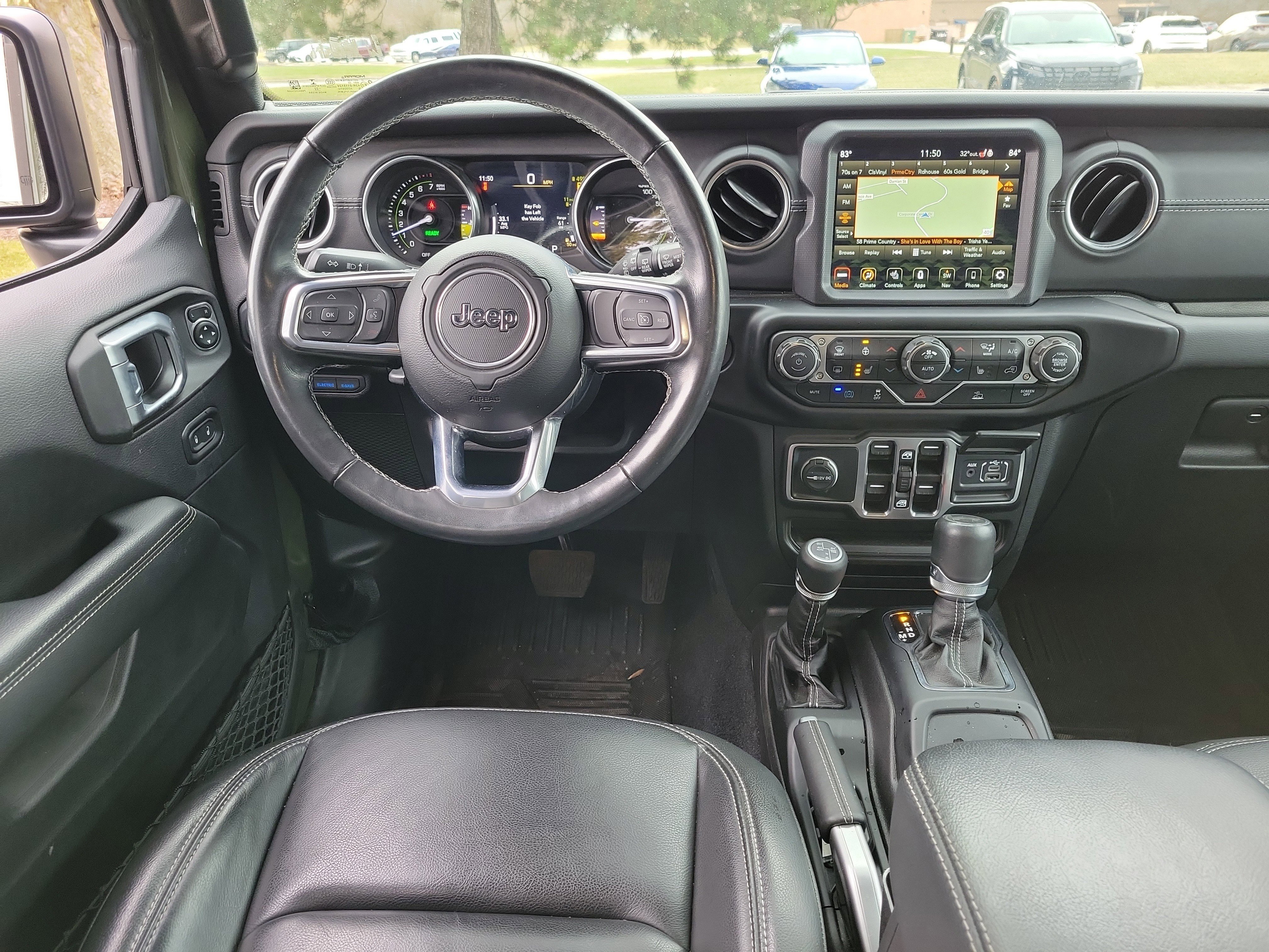 Used 2022 Jeep Wrangler Unlimited Sahara w/ Cold Weather Group image 10