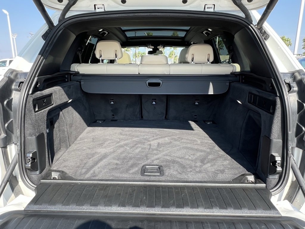 Used 2022 BMW X5 sDrive40i w/ Parking Assistance Package image 28