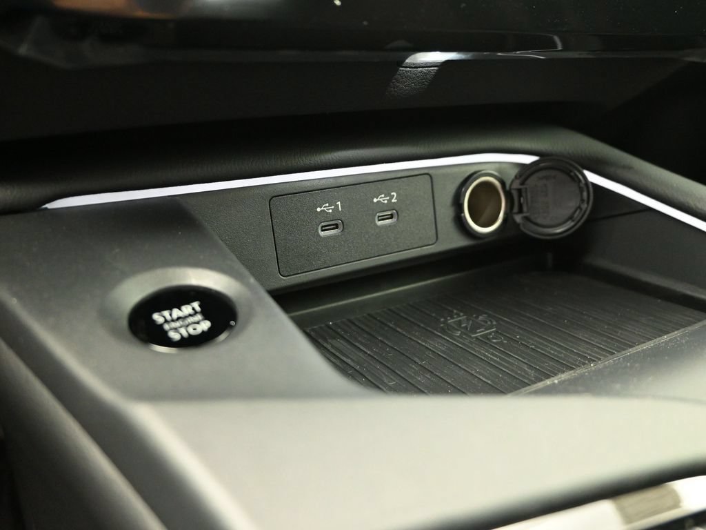 Certified 2026 Nissan Sentra SR w/ Floor Mat Package FWD image 24