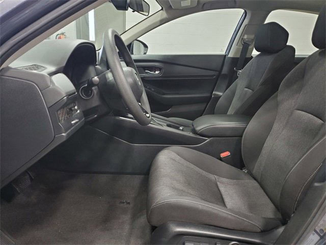 Certified 2023 Honda Accord EX image 11