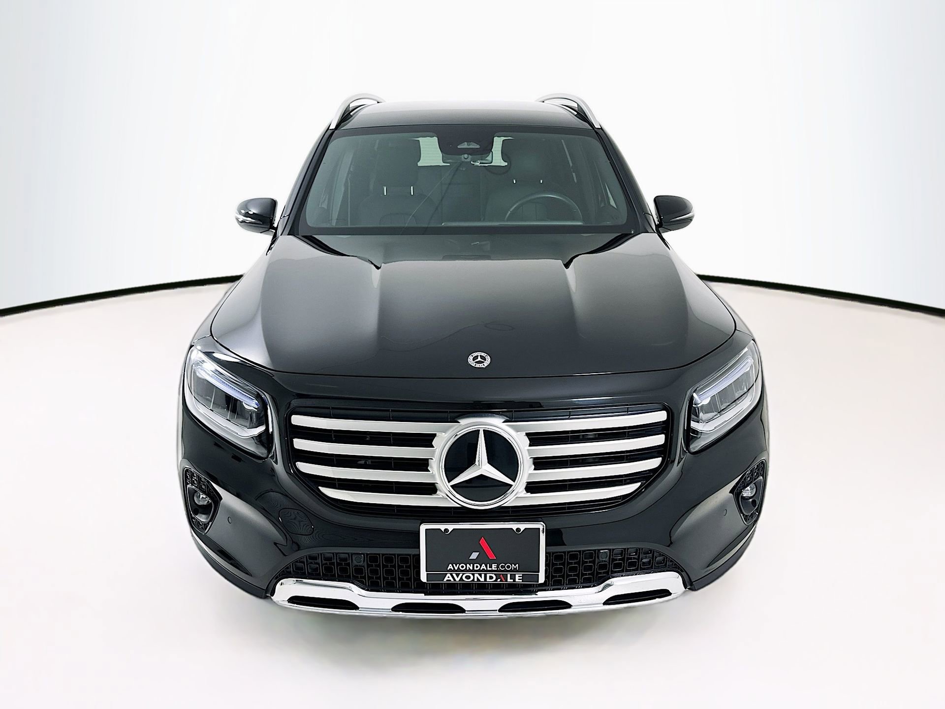 Certified 2025 Mercedes-Benz GLB 250 image 2