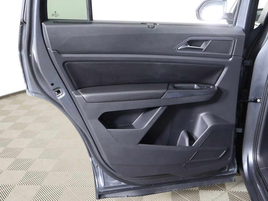 Used 2018 Volkswagen Atlas SE FWD image 26