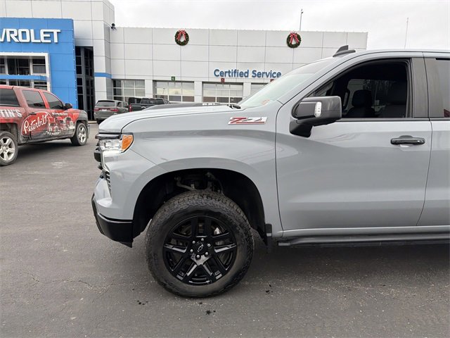 Used 2024 Chevrolet Silverado 1500 LT Trail Boss image 10