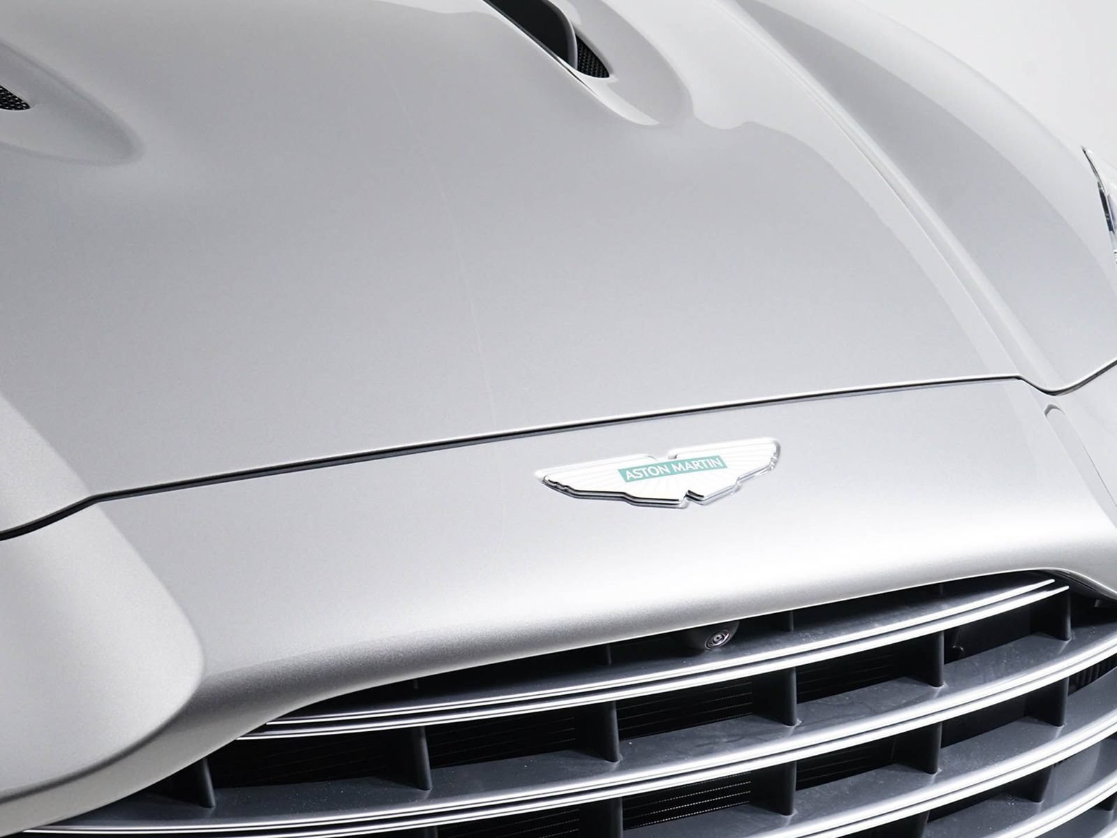 New 2026 Aston Martin DBX 707 AWD/4WD image 18