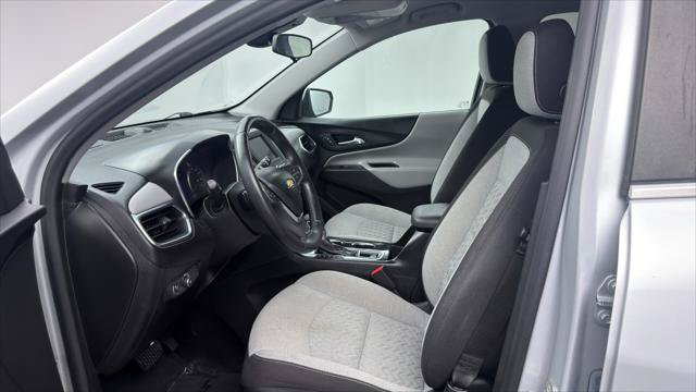 Used 2022 Chevrolet Equinox LT FWD image 16