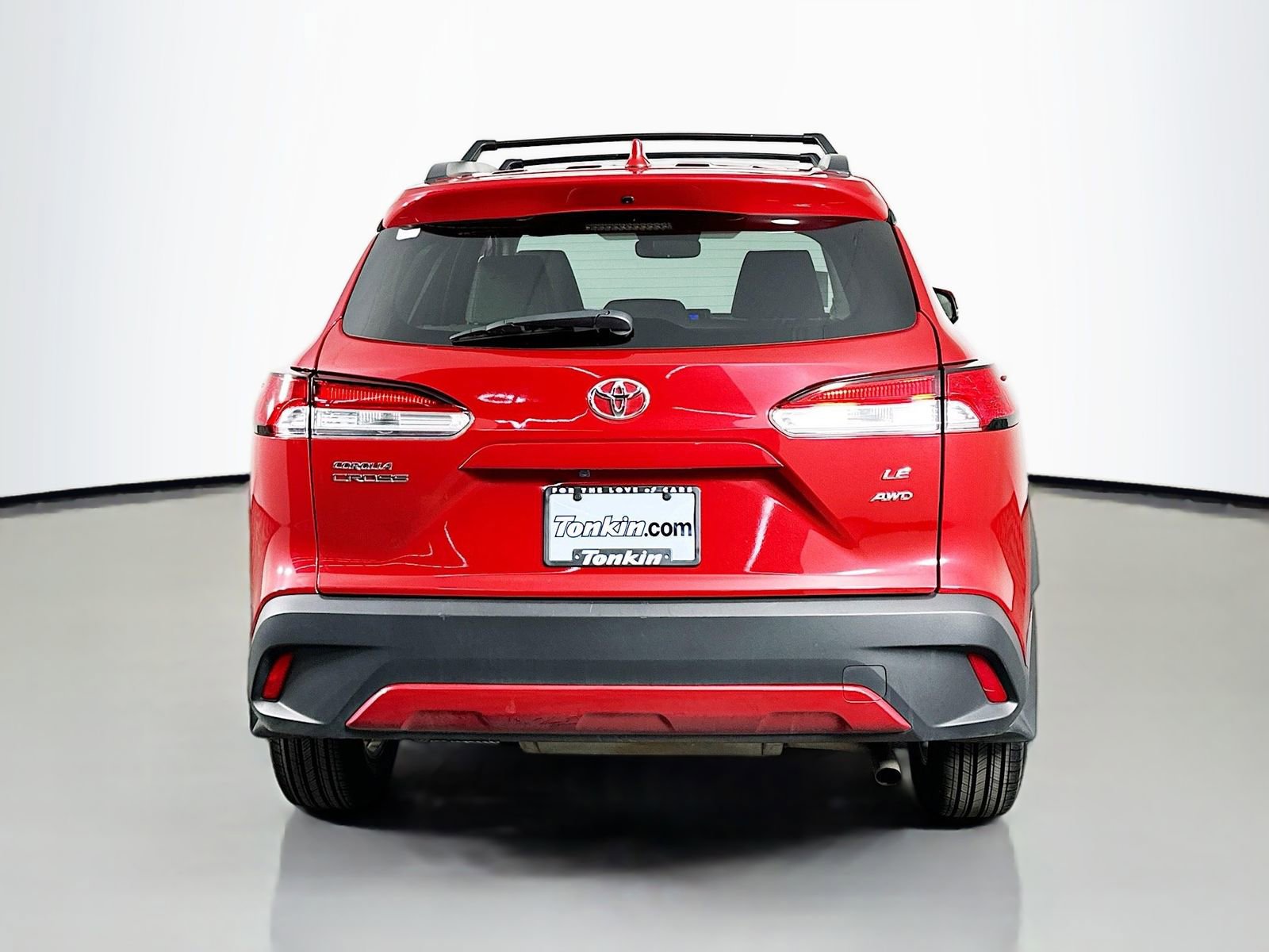 Certified 2024 Toyota Corolla Cross LE w/ Moonroof Package AWD/4WD image 6