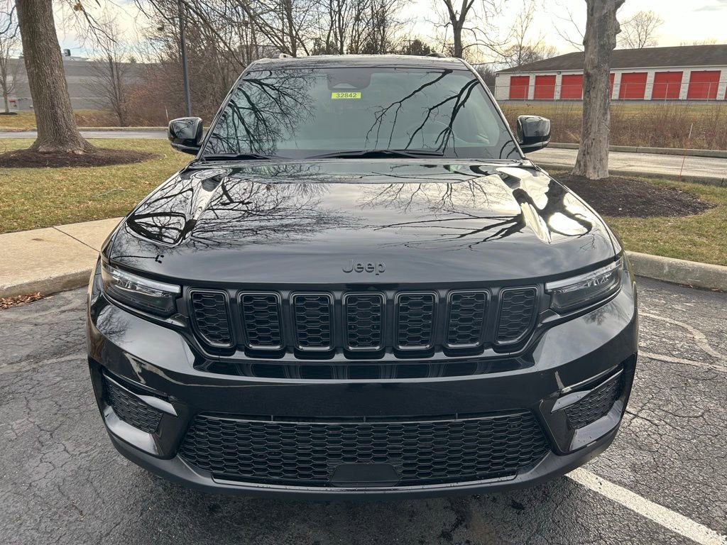 New 2025 Jeep Grand Cherokee Limited image 22