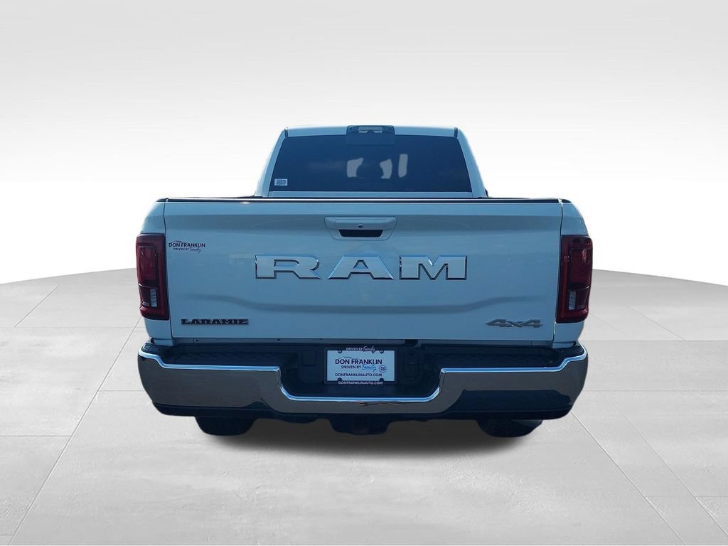 Used 2025 RAM 2500 Laramie AWD/4WD image 4