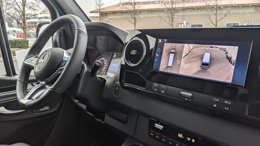 New 2026 Mercedes-Benz Sprinter 2500 image 9