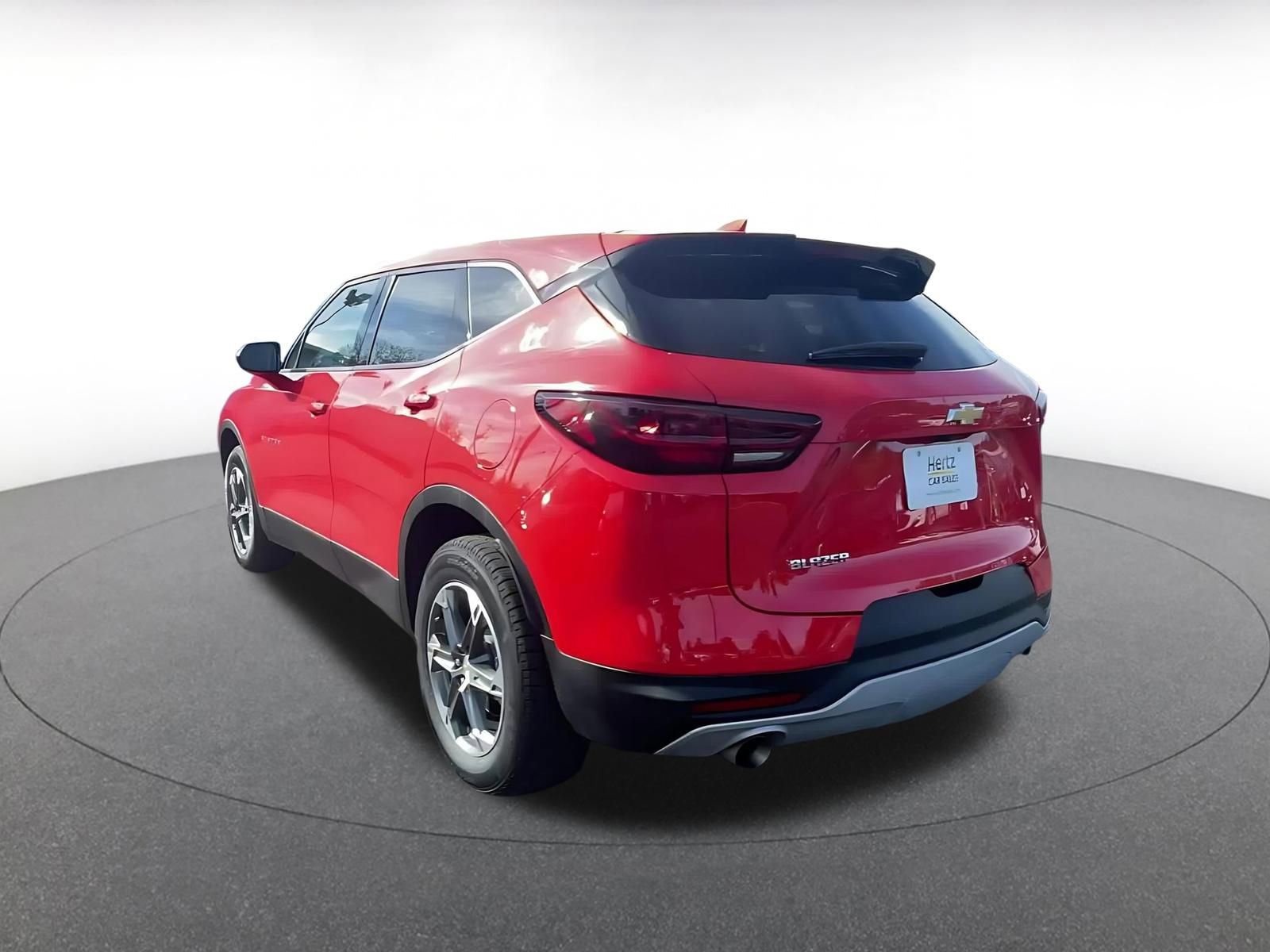 Used 2025 Chevrolet Blazer LT image 11