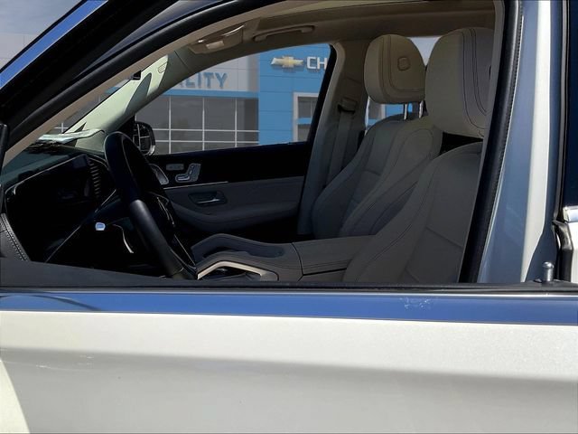 Used 2024 Mercedes-Benz GLS 450 4MATIC image 22
