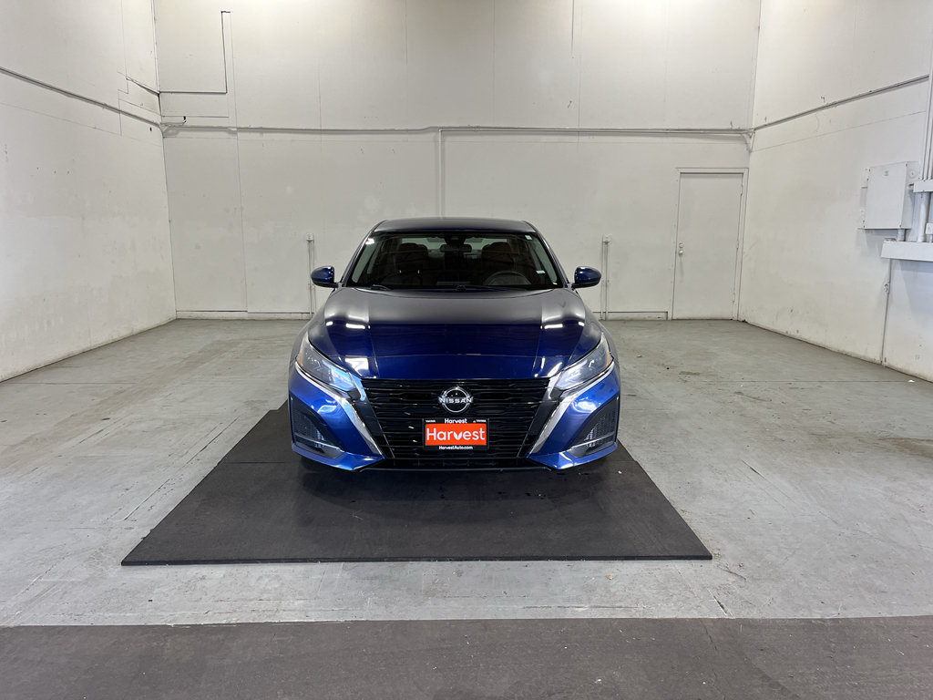 Used 2023 Nissan Altima 2.5 S FWD image 9