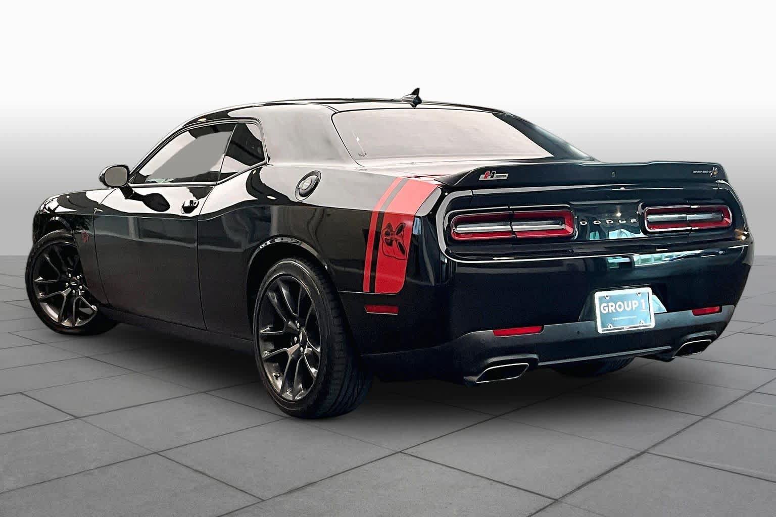 Used 2021 Dodge Challenger R/T Scat Pack RWD image 12