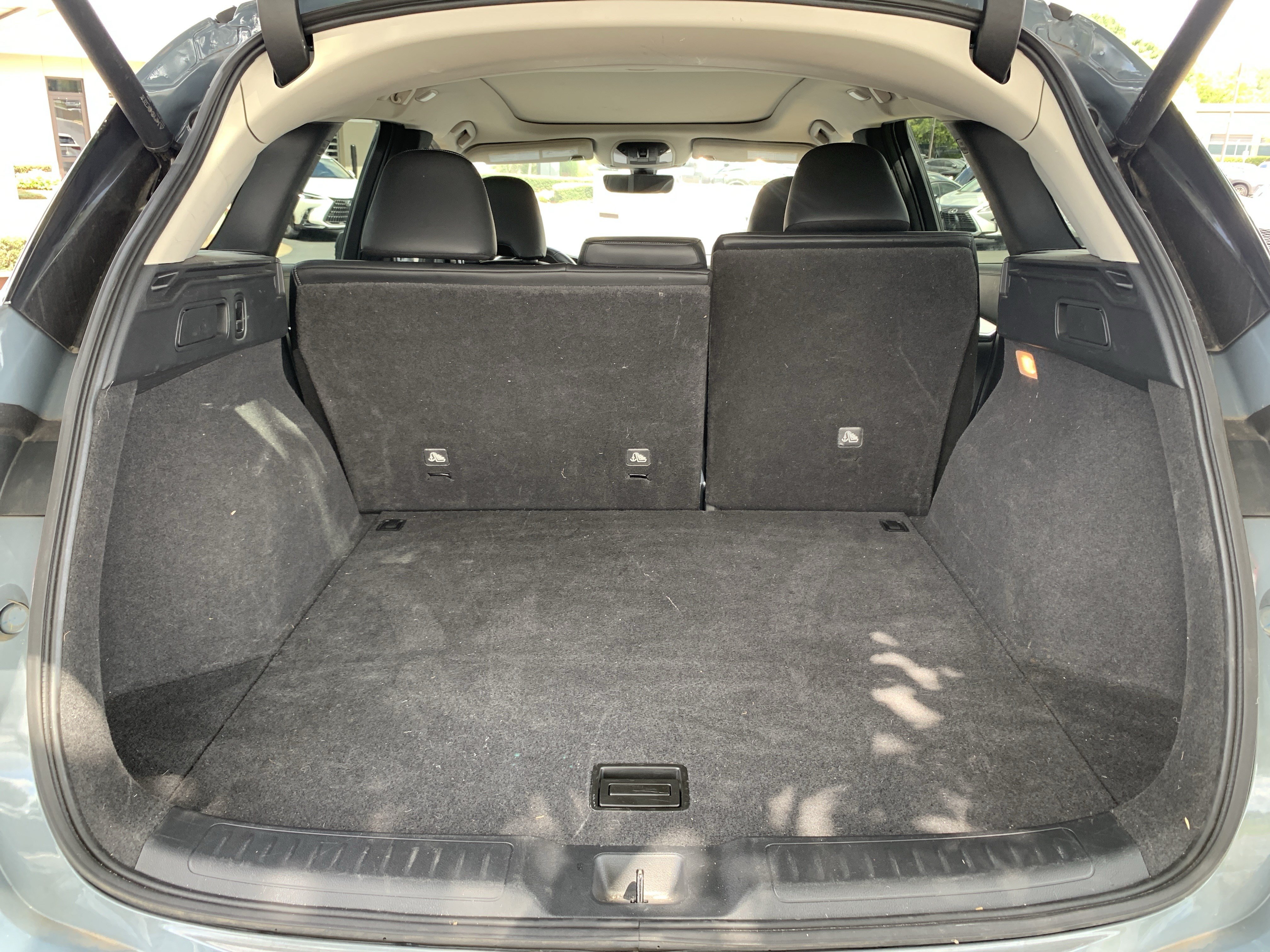 Used 2023 INFINITI QX50 Luxe FWD image 34