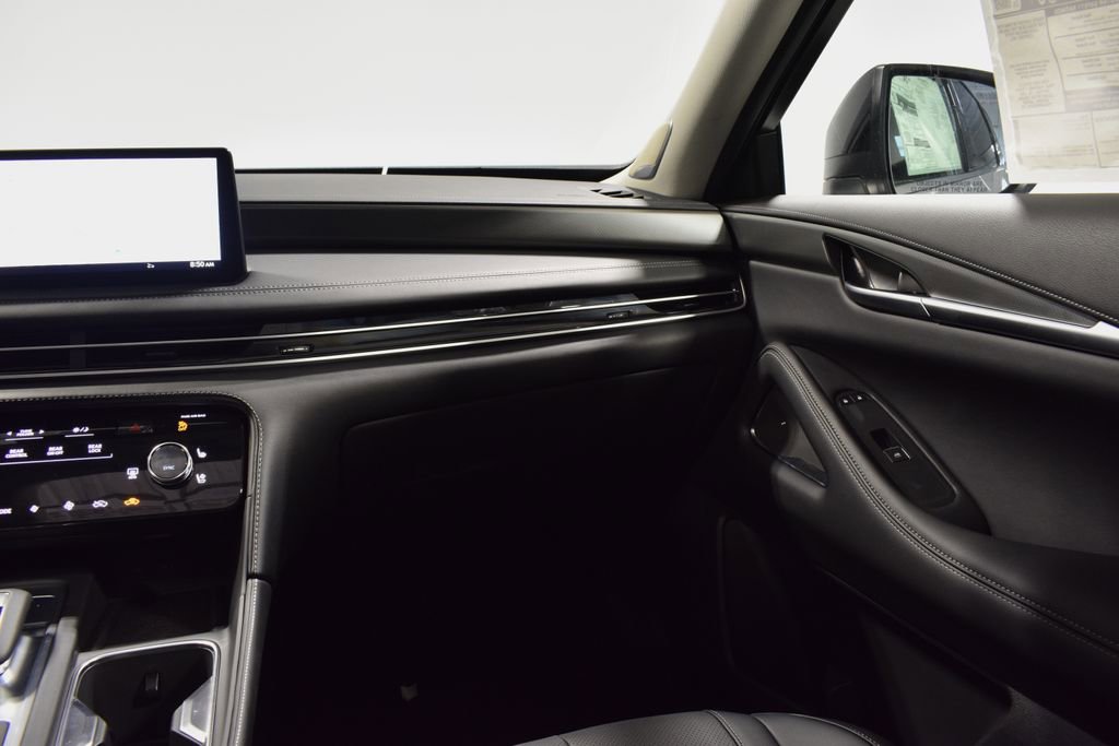 New 2026 INFINITI QX60 Luxe w/ Family Package image 21