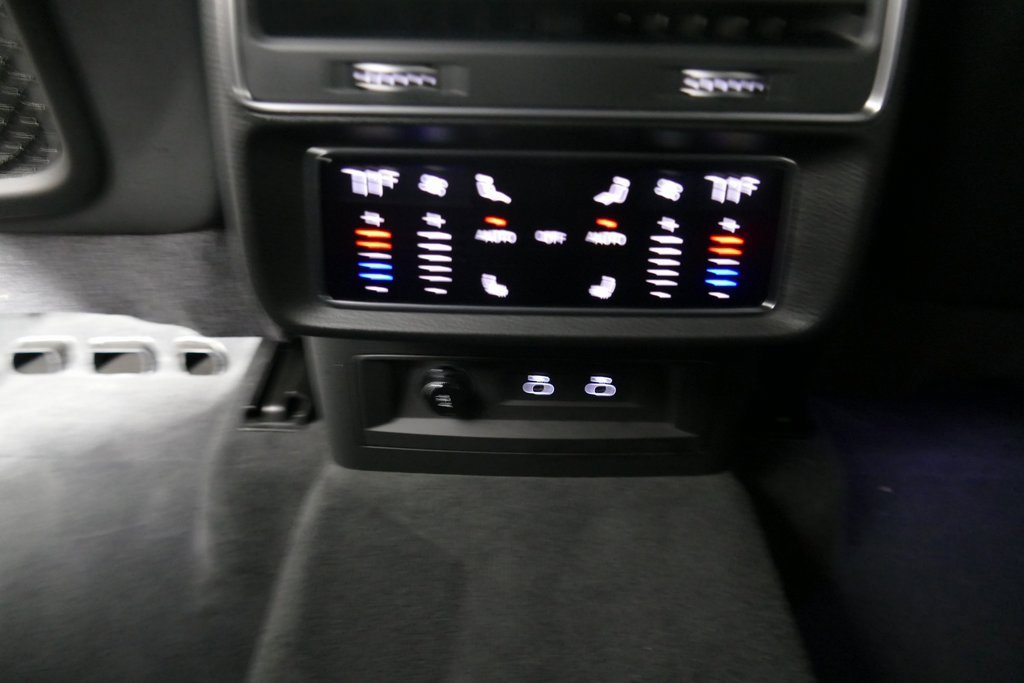 Used 2025 Audi Q7 3.0T Premium Plus image 20