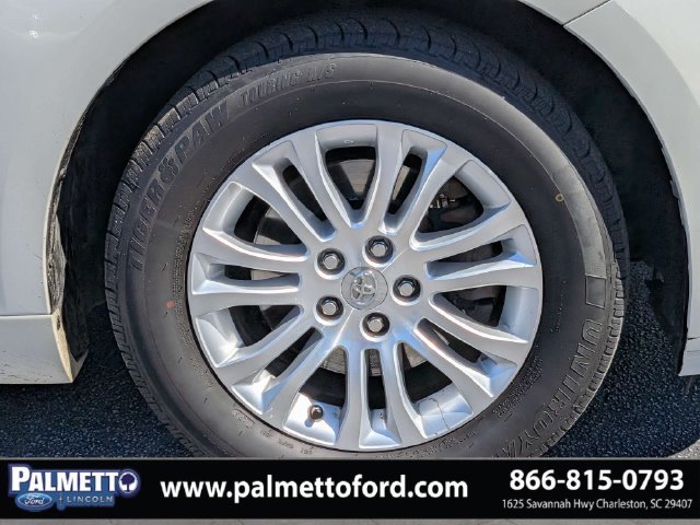 Used 2016 Toyota Sienna XLE FWD image 10